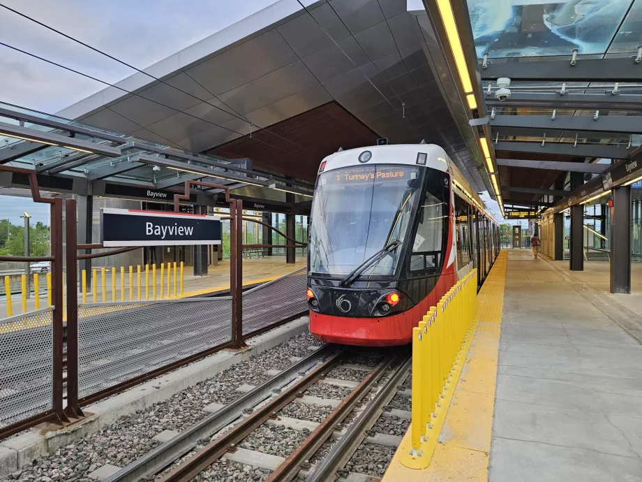 Linie 1, elektrische Straßenbahnen