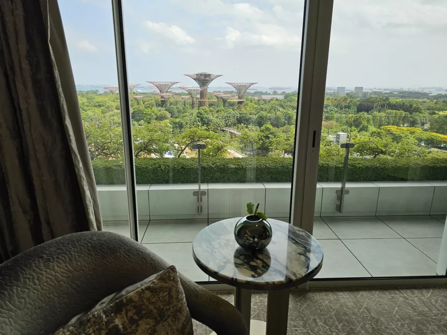 Unser Zimmer mit Balkon und Aussicht