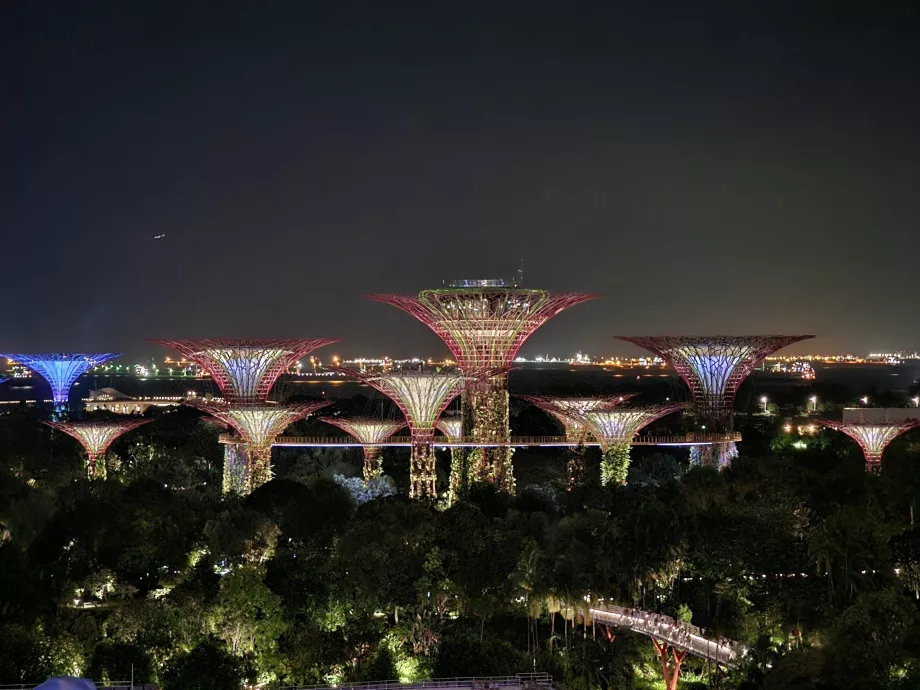 Nachtansicht vom Zimmer aus