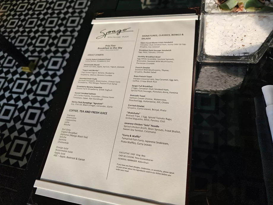 Frühstück in der Spago Bar