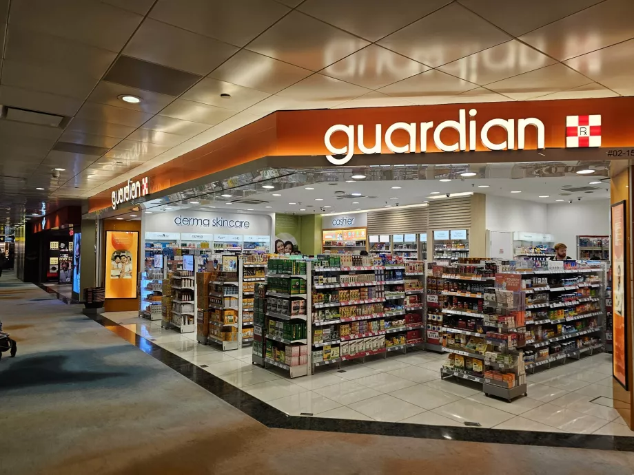 Apotheke, Terminal 2, Transitzone