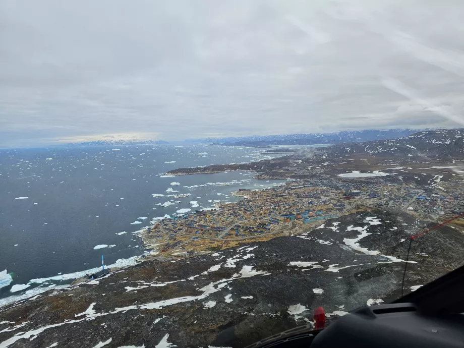 Ilulissat aus einem Hubschrauber