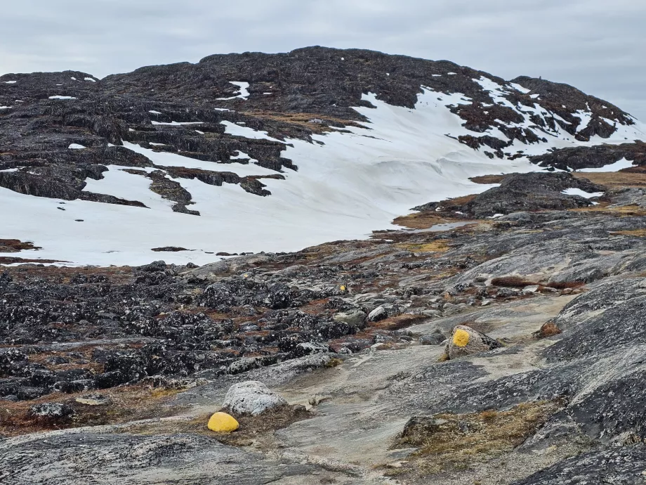 Markierungen, gelber Wanderweg