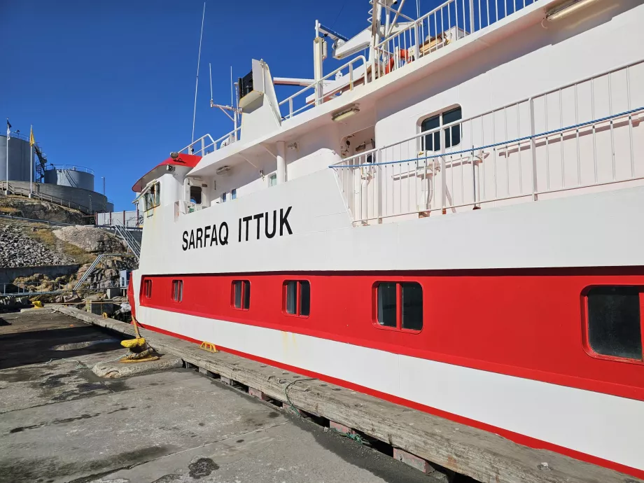 Sarfaq Ittuk Fähre