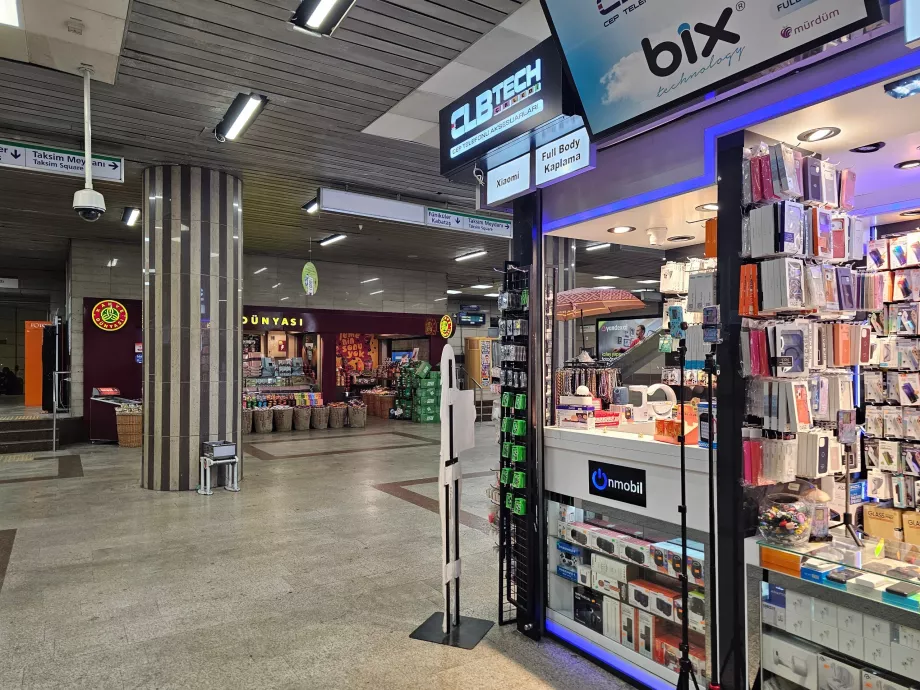 Geschäfte in Metrostationen