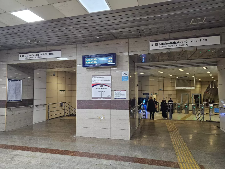 Transfer zur Seilbahn