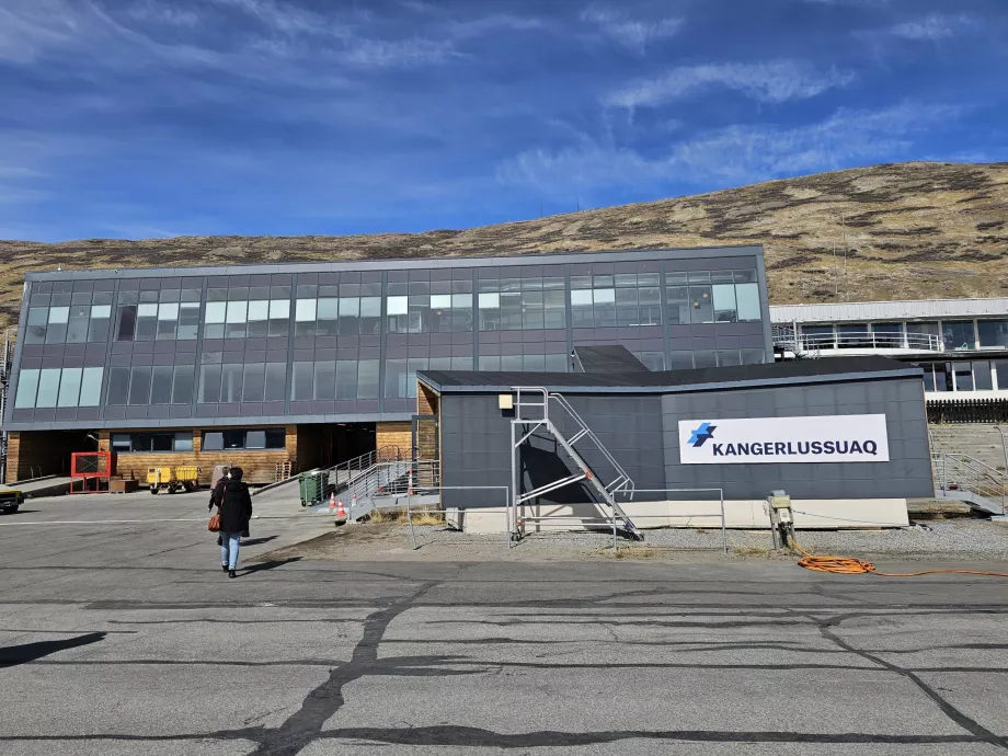 Ankunft am Flughafen Kangerlussuaq