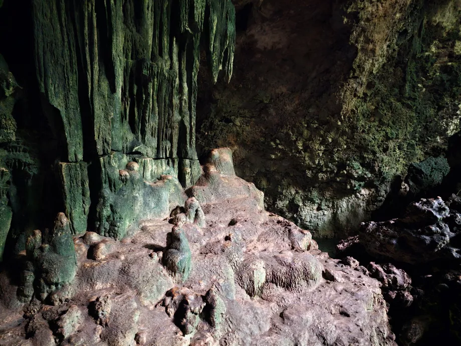 Kuza-Höhle