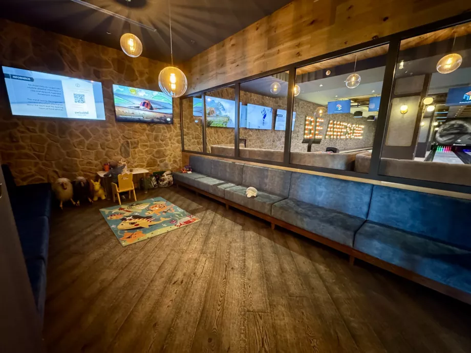 Kinderecke im Restaurant Snowbeer
