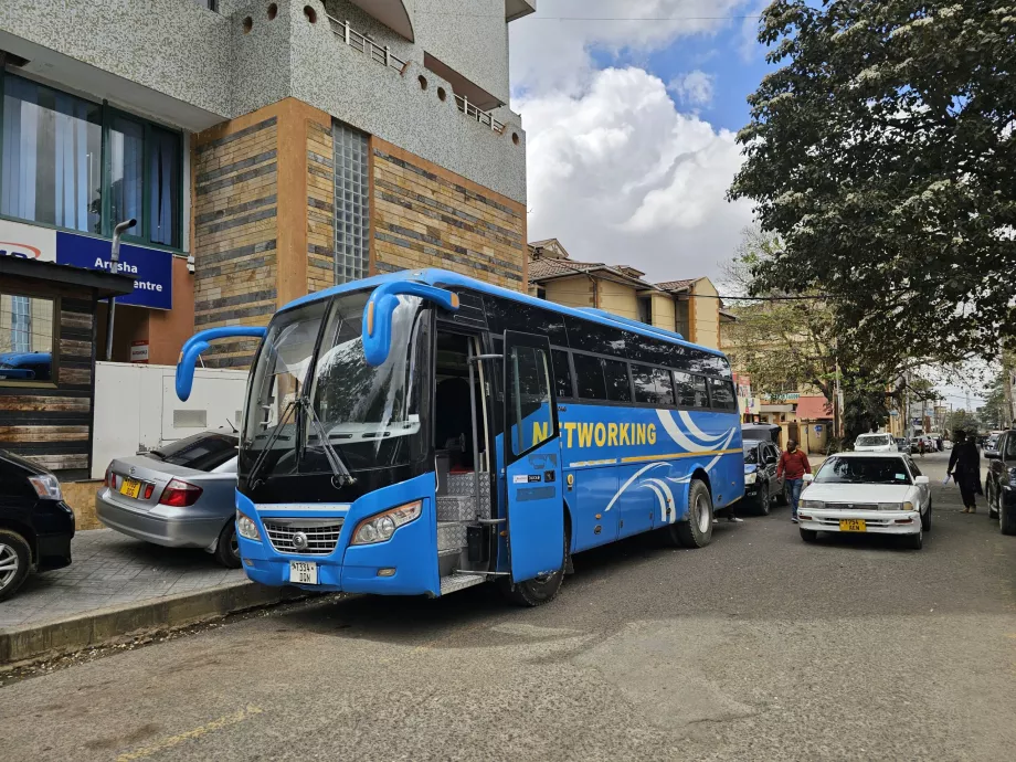 Bushaltestelle in Richtung Flughafen in der India Street