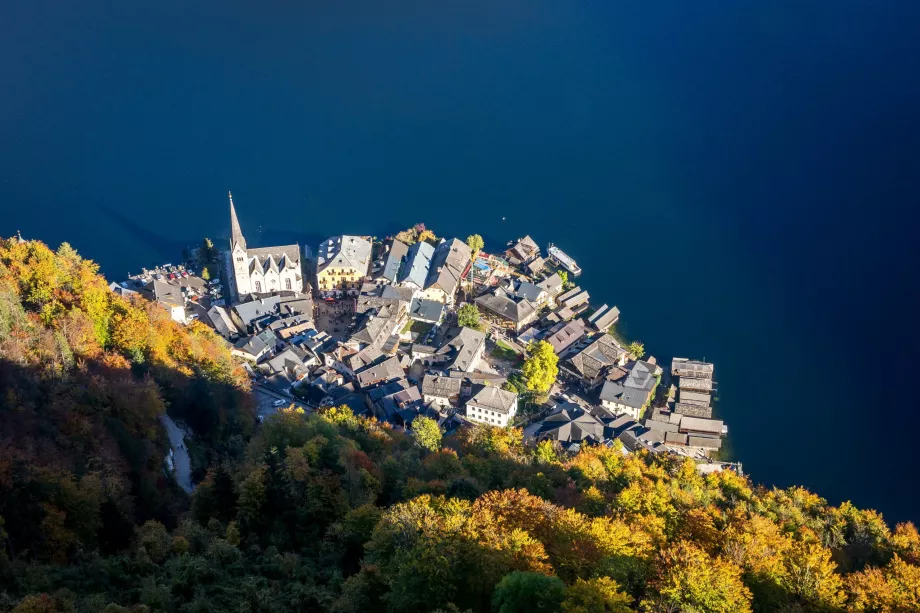 Hallstatt vom Skywalk aus gesehen