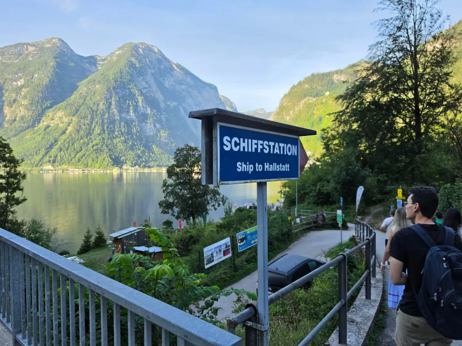 Der Weg vom Bahnhof zum Hafen