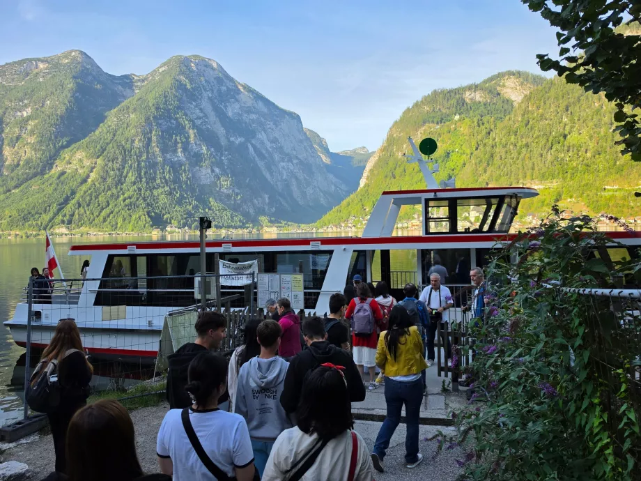 Fähre vom Bahnhof nach Hallstatt