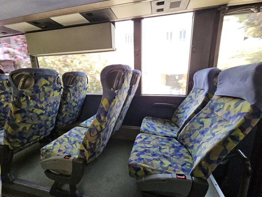 Innenraum der KTEL-Busse