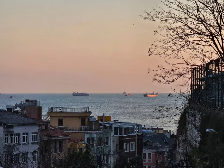 Blick von den Straßen unterhalb der Blauen Moschee