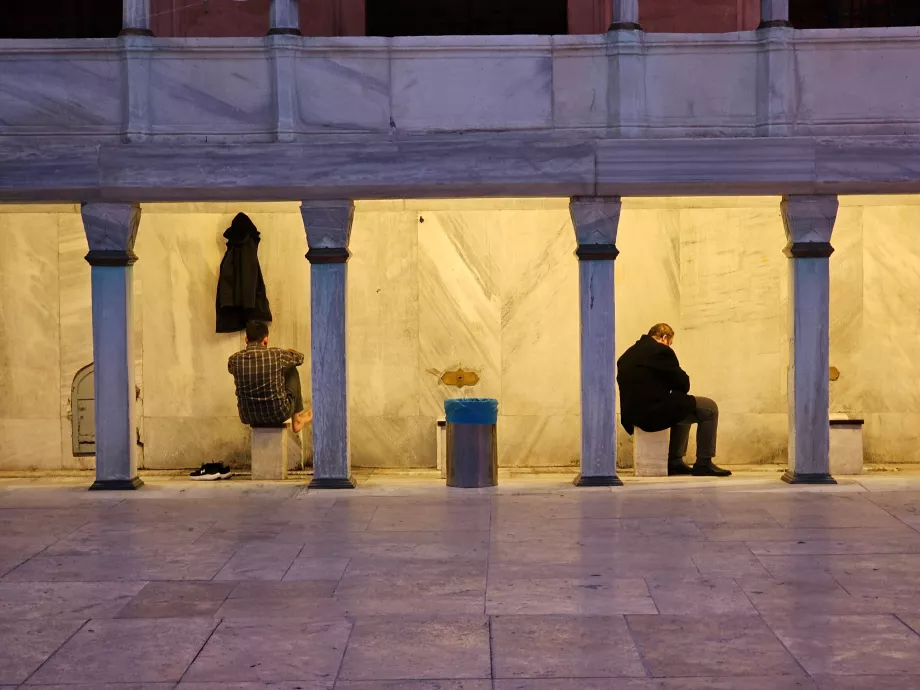 Blaue Moschee, Waschräume