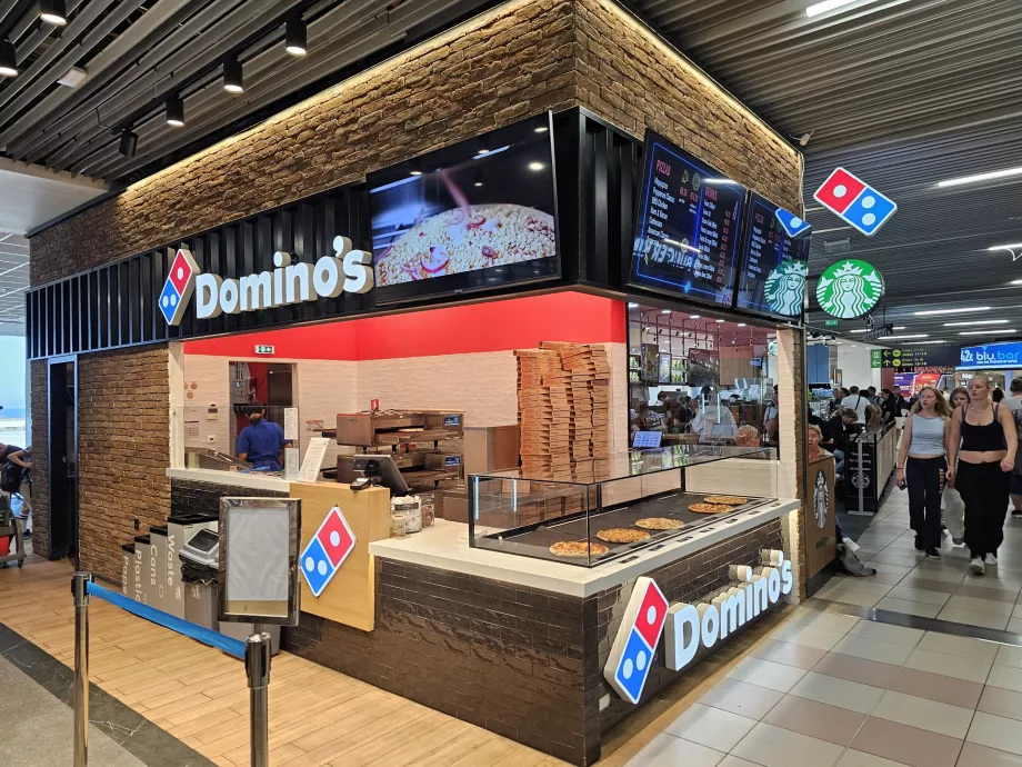 Domino's und Starbucks, Transitzone