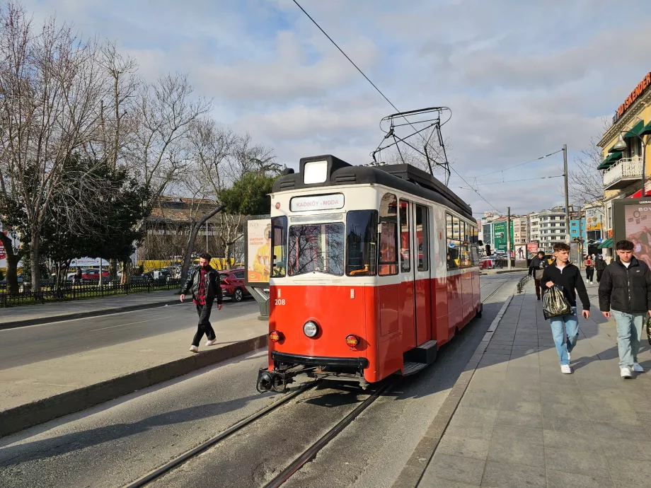 Historische Straßenbahn Moda