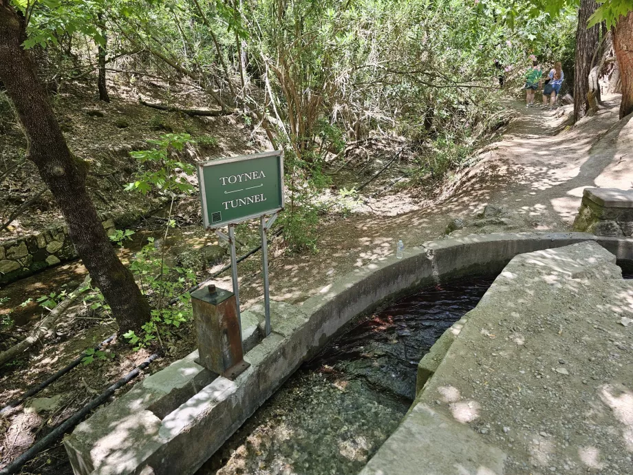 Tunnel bei Seven Springs