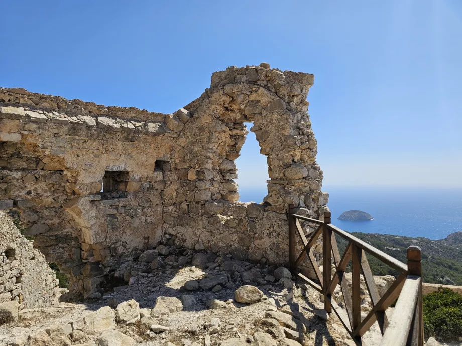 Burg Monolithos