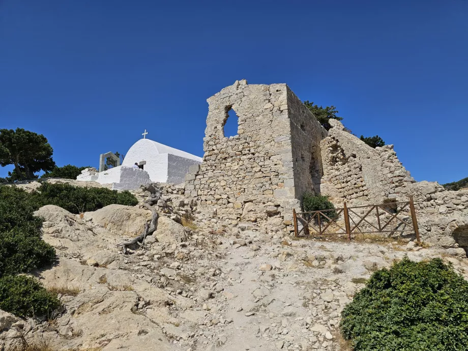 Burg Monolithos