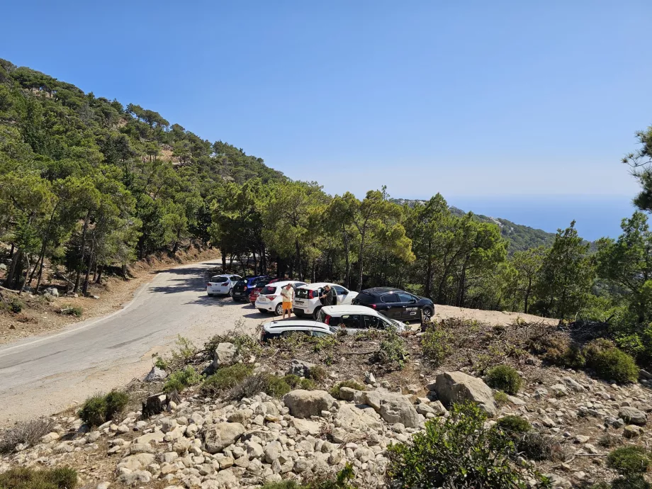 Parken am Schloss Monolithos