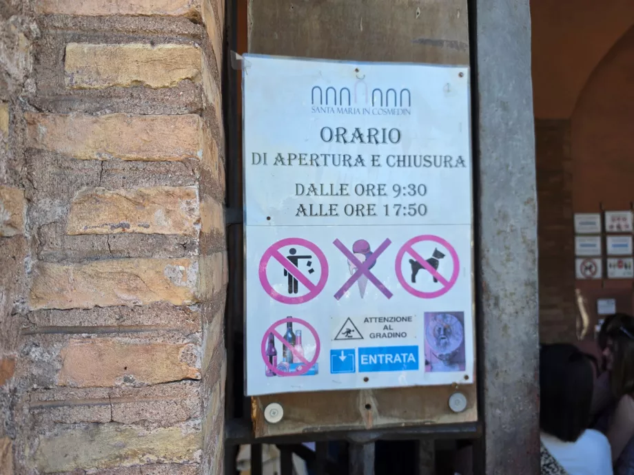Öffnungszeiten von Bocca della Verita