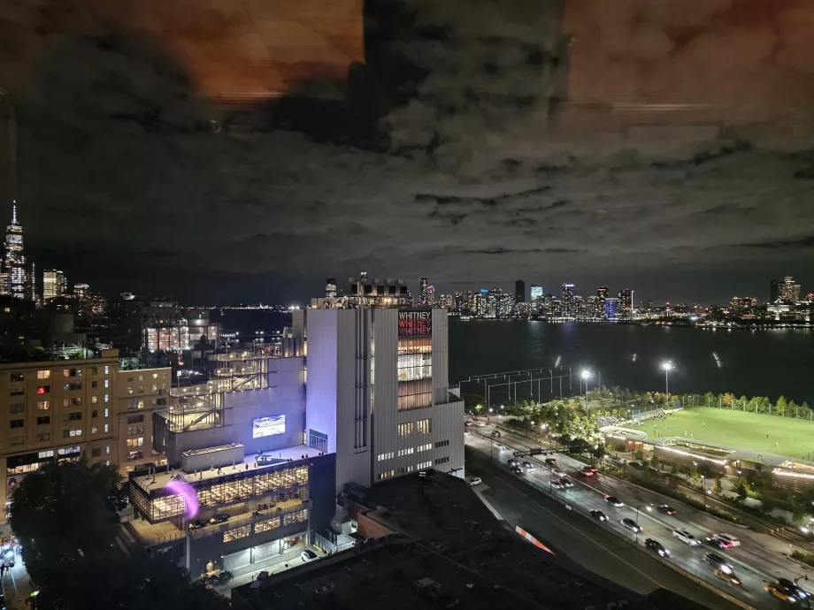 Nachtansicht des Hudson River