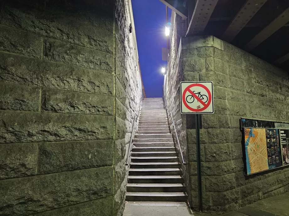 Brooklyn Bridge Treppe