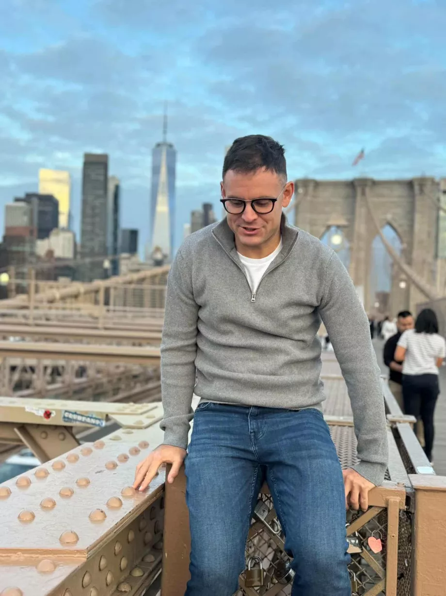 Ich auf der Brooklyn Bridge