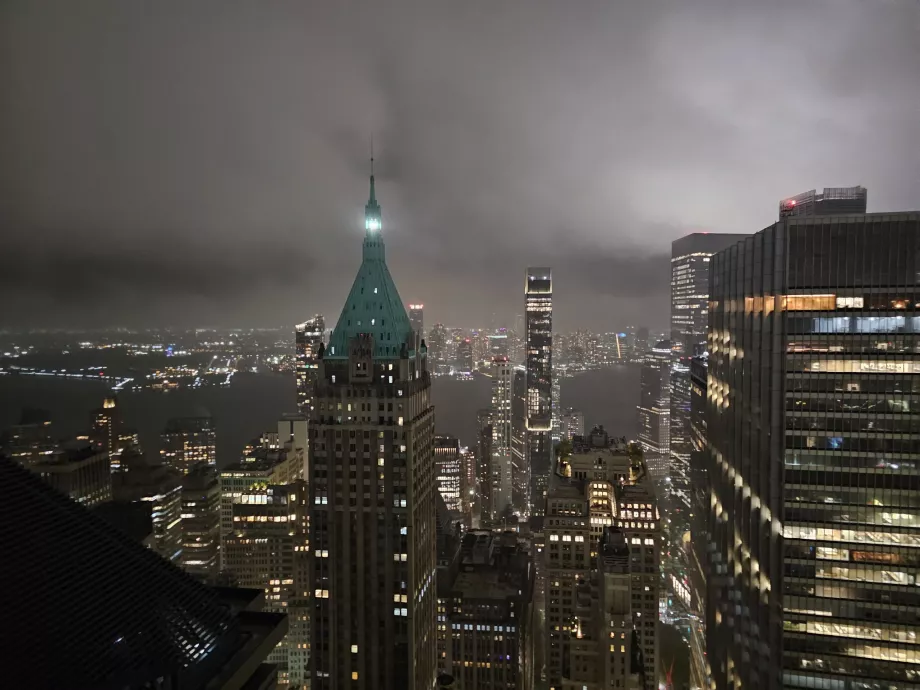 Die Aussicht von der Overstory Bar