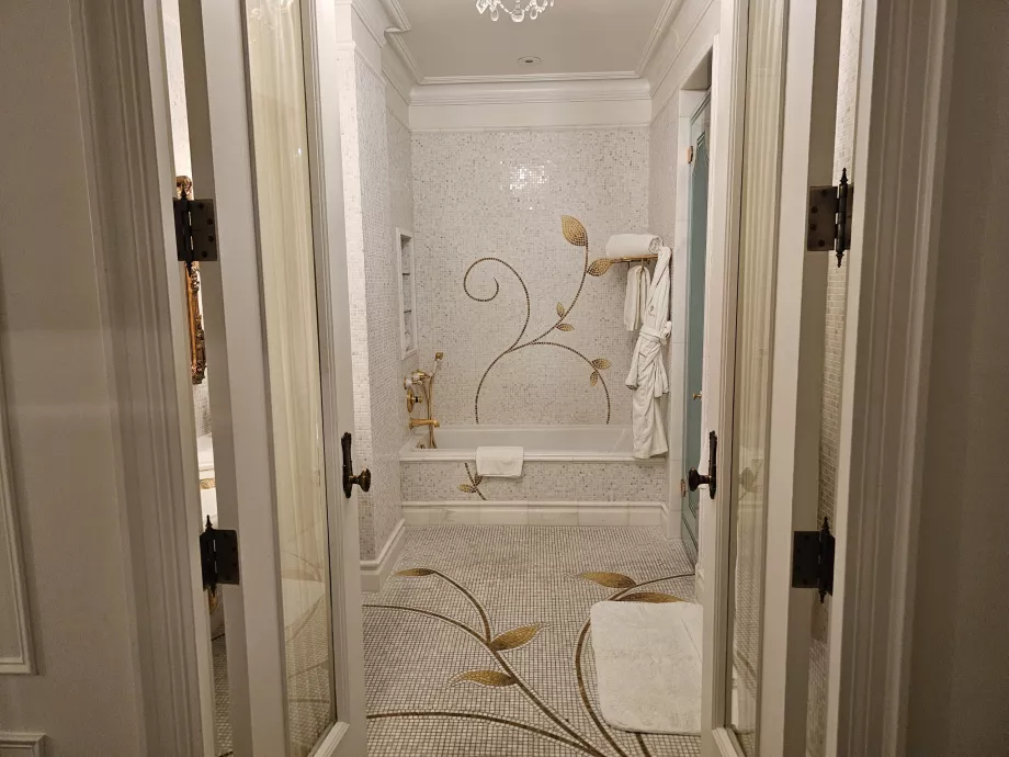 Blick auf das Badezimmer