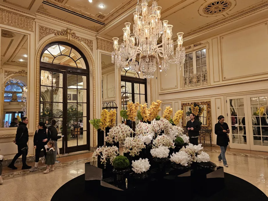 Haupt-Lobby des Hotels