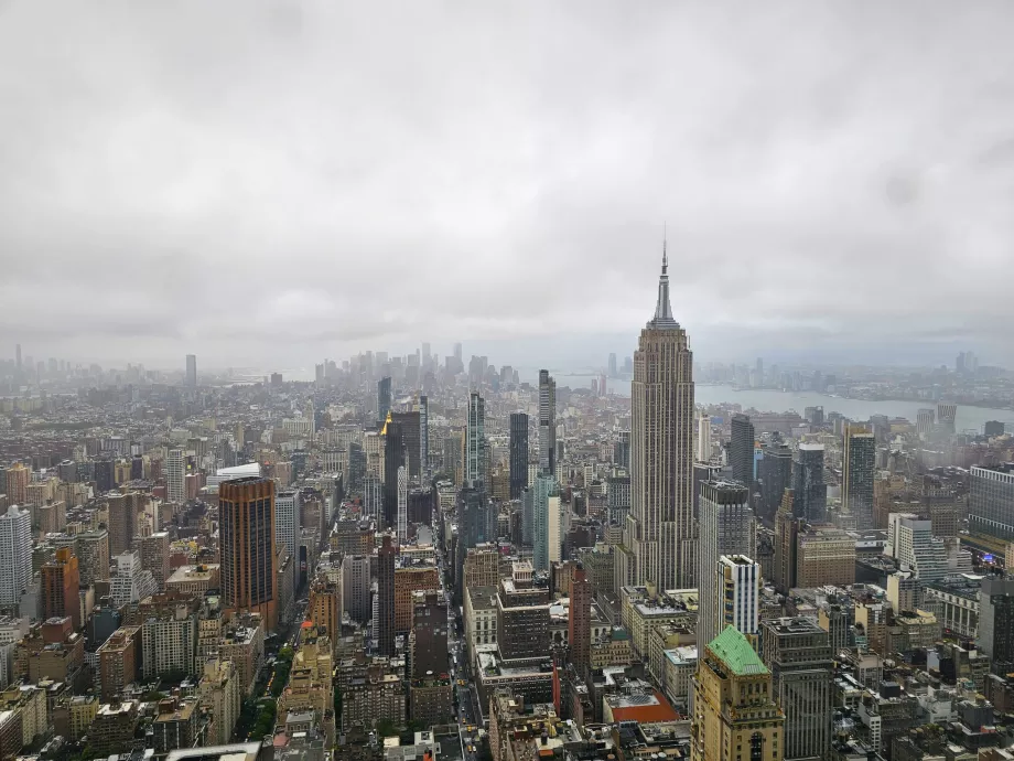 Summit One Vanderbilt, Blick auf das Empire State Building