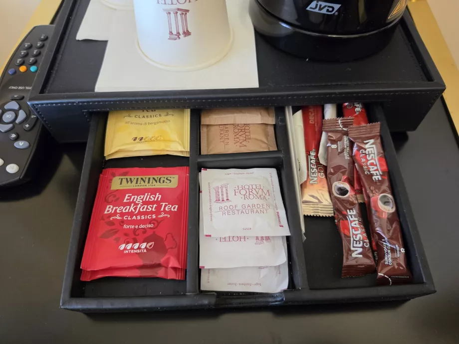 Instant-Kaffee und -Tee