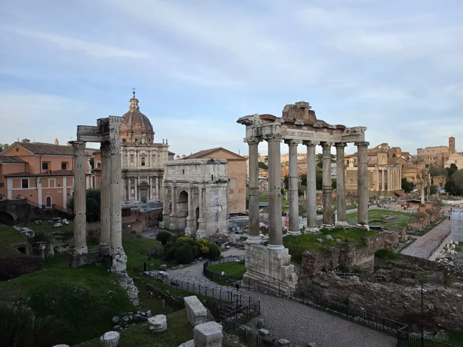Blick auf das Forum Romanum vom Kapitol aus