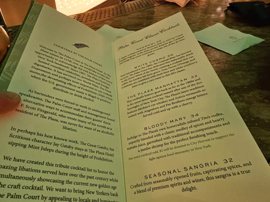 Cocktail-Menü im Palm Court Restaurant