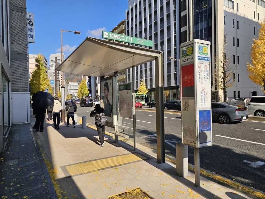Bushaltestelle Kobe Stadt