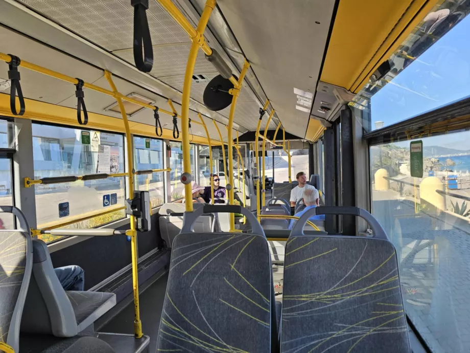 Innenraum der D.E.S. Roda-Busse