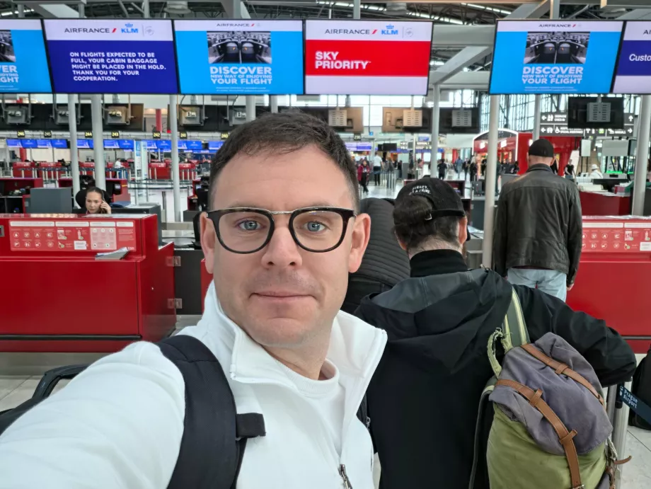 Check-in für einen Flug in Prag