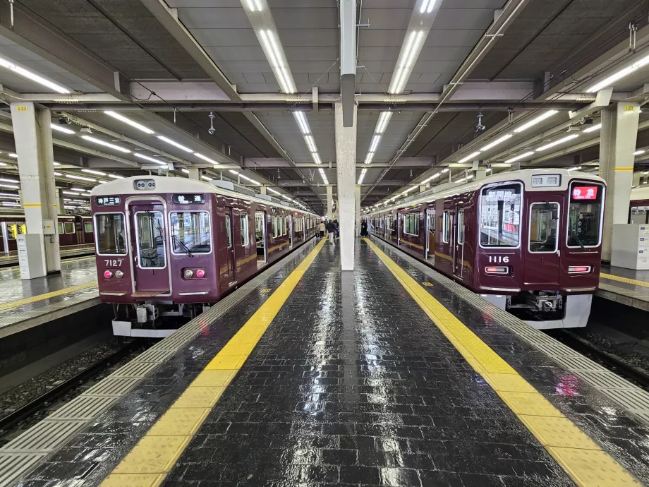 Osaka-Umeda, Hankyu-Bahn