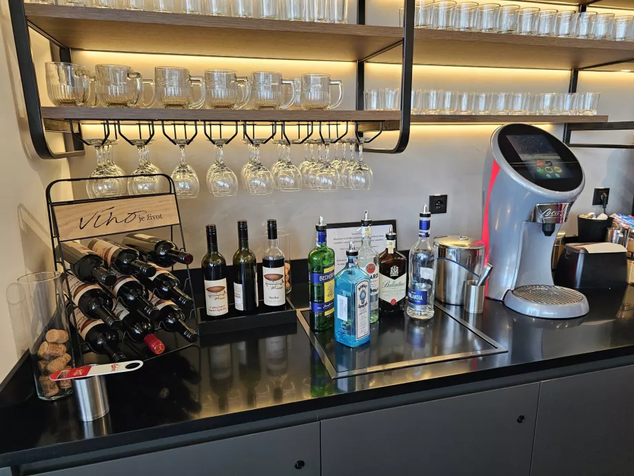 Alkohol, Liköre und Rotwein