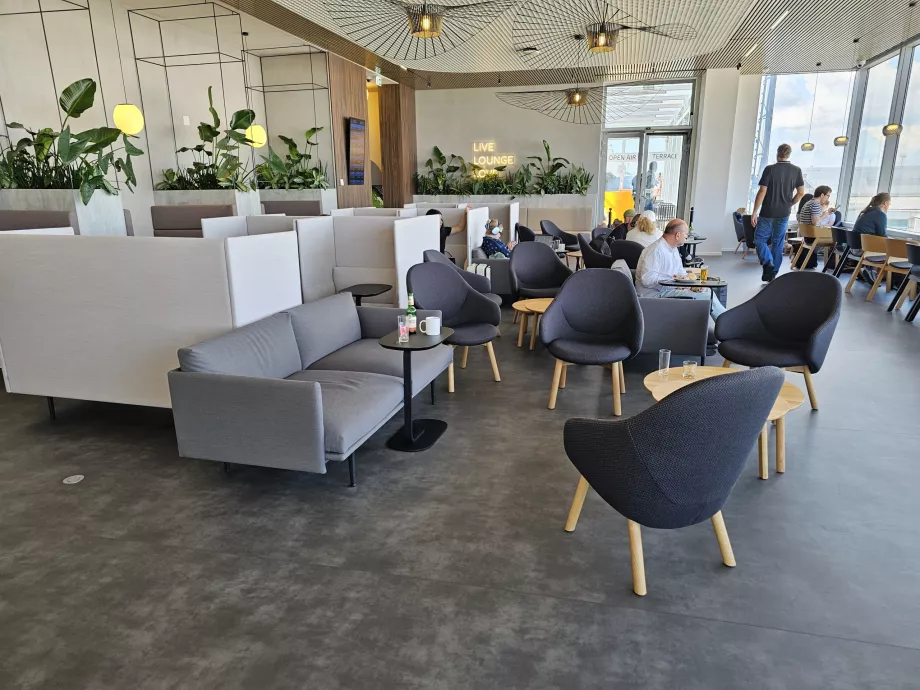 Die allgemeine Umgebung der Lounge