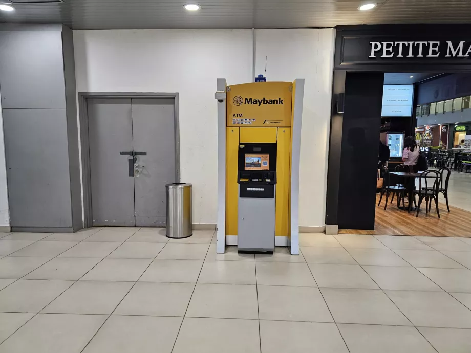 Geldautomat im öffentlichen Bereich